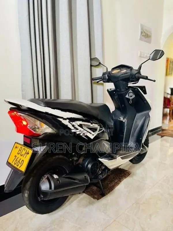 Honda Dio 2015