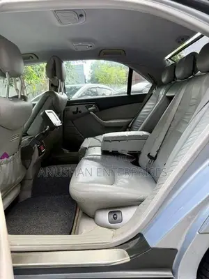 Mercedes Benz S320 2000