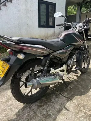 Bajaj Discover 125 125m 2015