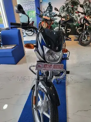 Bajaj CT100 2026