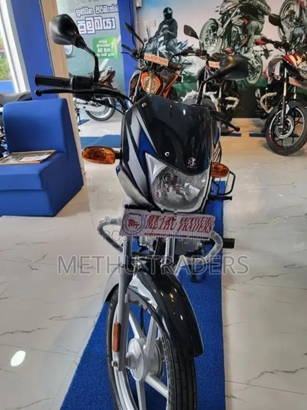Bajaj CT100 2026