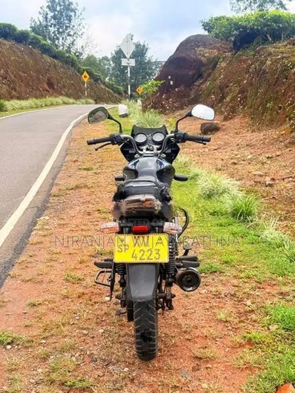 Bajaj Discover 150 2012