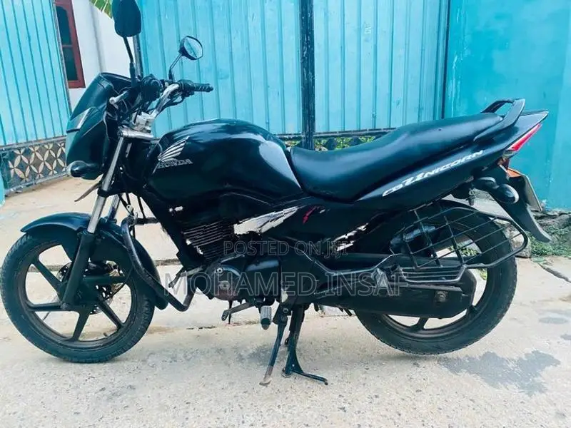 Honda CB Unicorn 2014