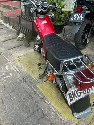 Suzuki GN 125 2025
