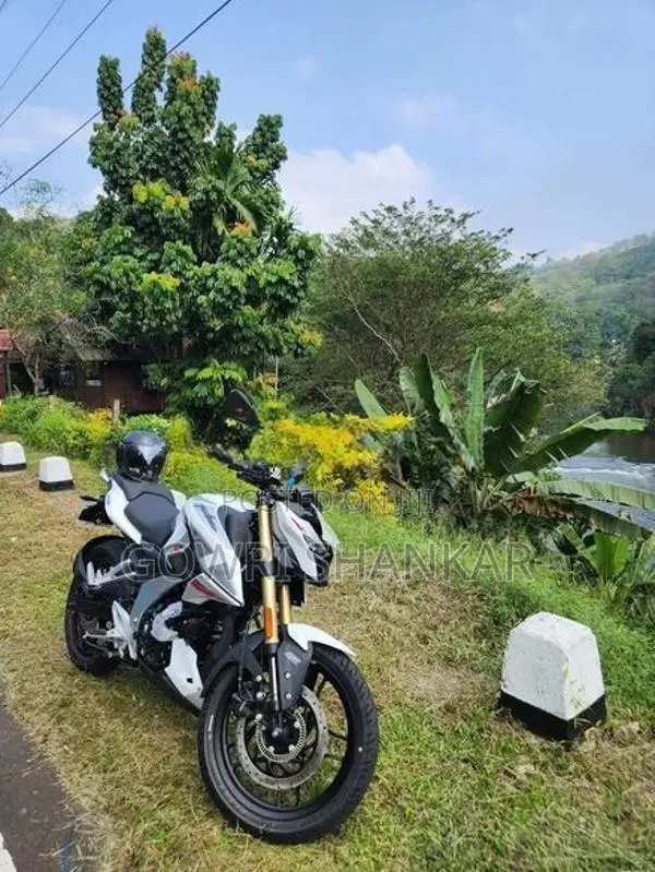 Bajaj Pulsar N160 2026 160