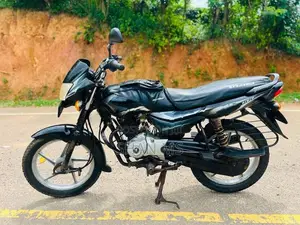 Bajaj Platina 100 ES 2017