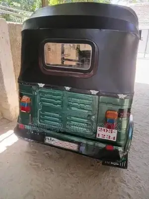 Bajaj RE 1989