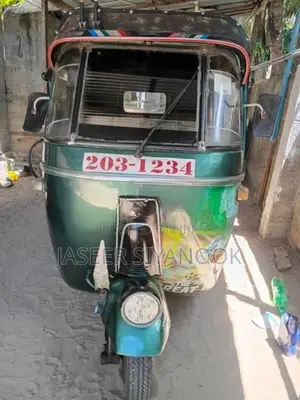 Bajaj RE 1989