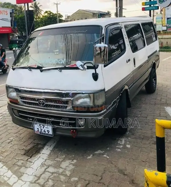 Toyota Dolphin LH113 1991