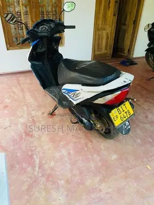 Honda Dio SCV 2019