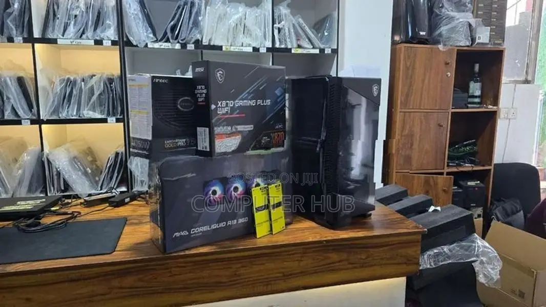 RTX 5070 12GB AMD Ryzen 9 7900X3D 16GB RAM 1TB NVME Gaming PC