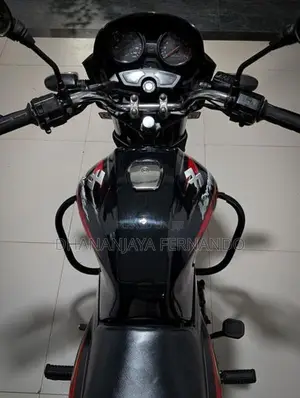 Bajaj Discover 135 2010