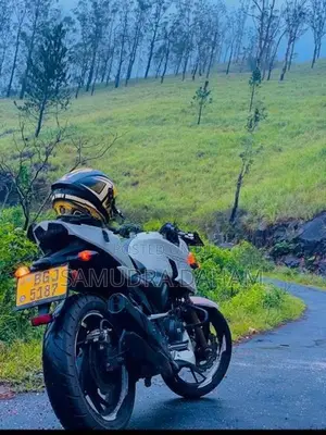 TVS Apache RTR 200 2017