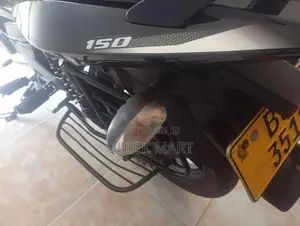 Bajaj Pulsar 150 2015