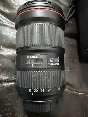 Canon EF 16-35mm f/2.8L III USM Lens