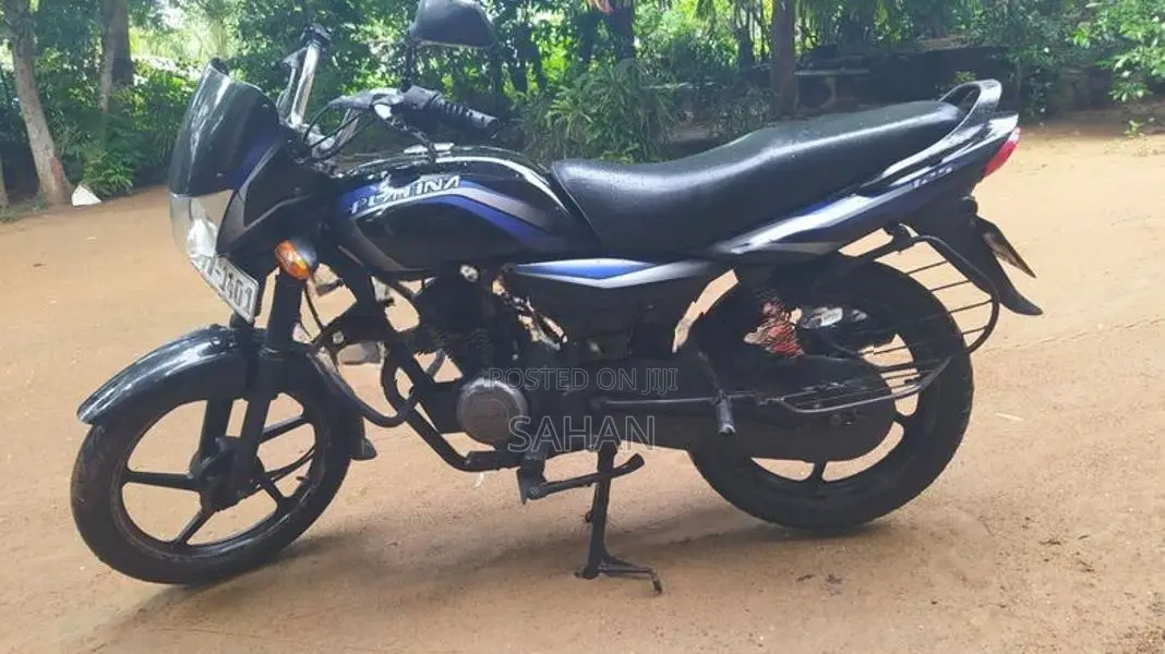 Bajaj Platina 125 Self start, 5 gears 2010