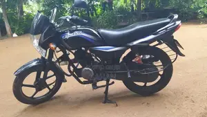 Bajaj Platina 125 Self start, 5 gears 2010