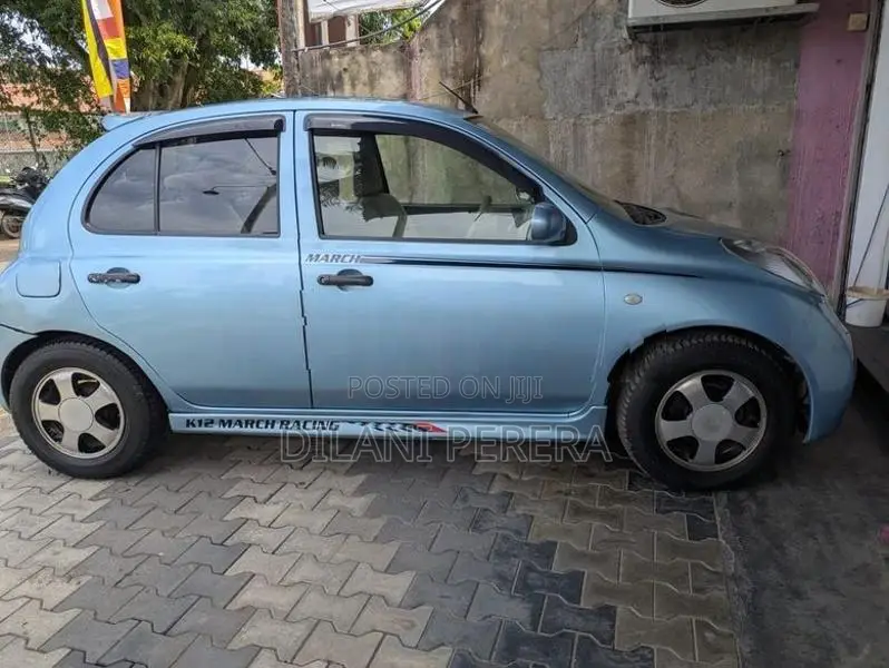 Nissan March K12 2002