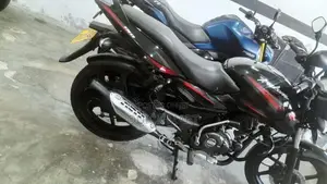 Bajaj Pulsar 150 2016