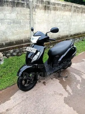 TVS Jupiter 2015