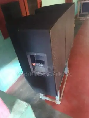 JBL Speaker Set
