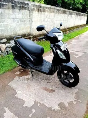TVS Jupiter 2015