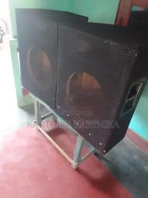 JBL Speaker Set