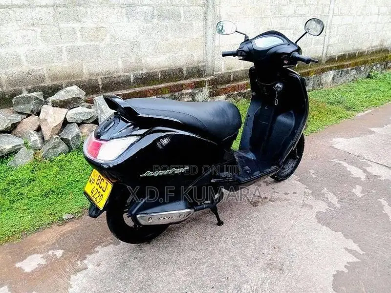 TVS Jupiter 2015