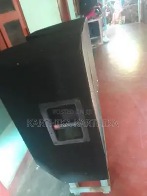 JBL Speaker Set