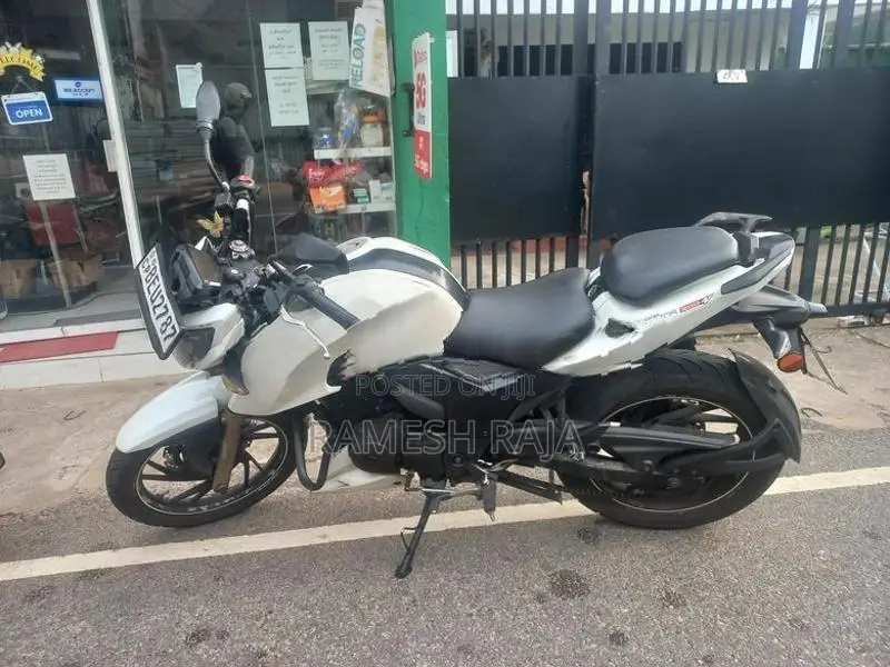 TVS Apache 2016