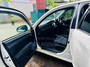 Toyota Axio 2014