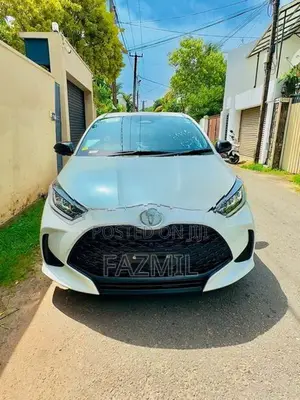 Toyota Yaris G LED BSM 4 WAY 2026