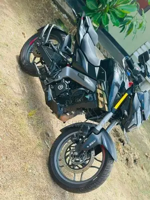 Bajaj Pulsar NS200 BS7 2025