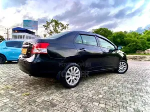 Toyota Yaris 2011