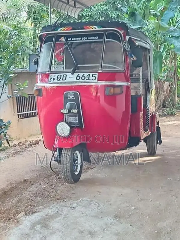 Bajaj RE 2 stroke 2006