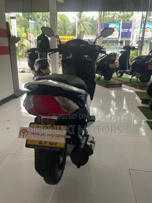 Honda Dio 2017