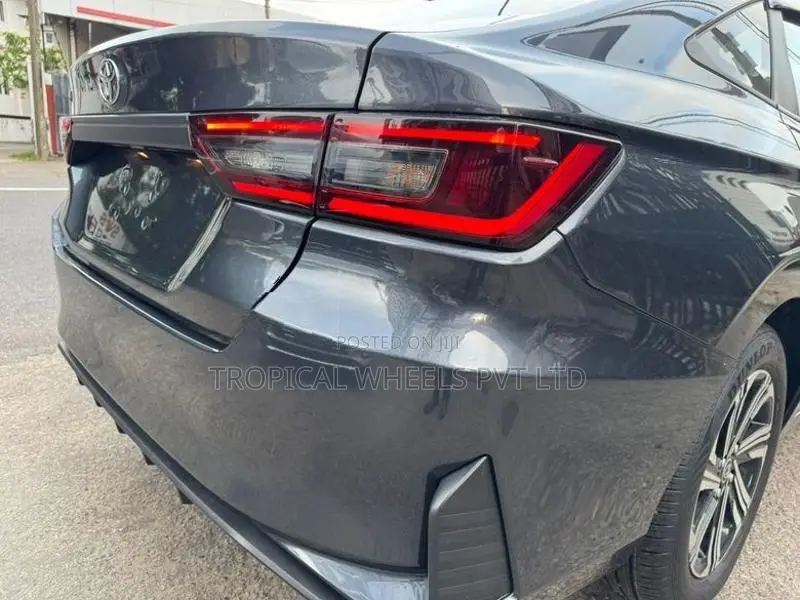 Toyota Yaris Ativ SPORT 2025