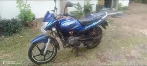 Bajaj Platina 100 ES 2015