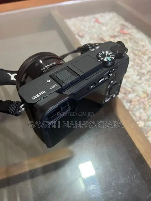 Sony A6400