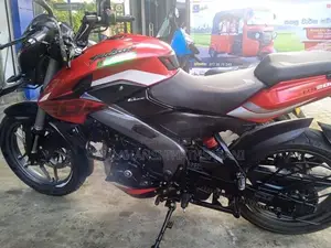 Bajaj Pulsar NS200 BS7 2025
