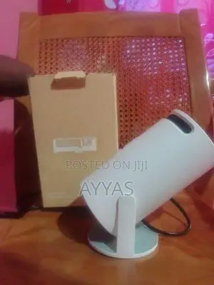 Brand New Mini Smart Projector – Saudi Arabia import