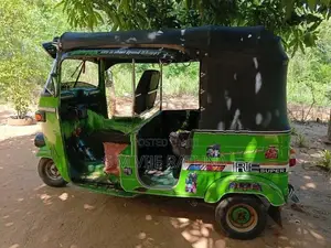 Bajaj RE 1998