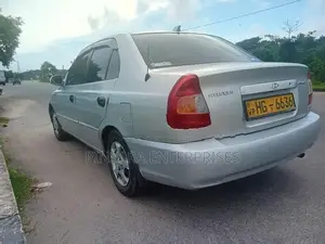 Hyundai Accent 2000