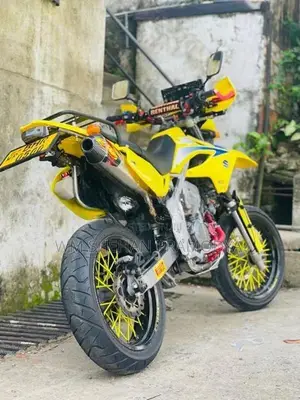 Suzuki DRZ 2016