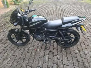 Bajaj Pulsar 150 Twin Disc 2018