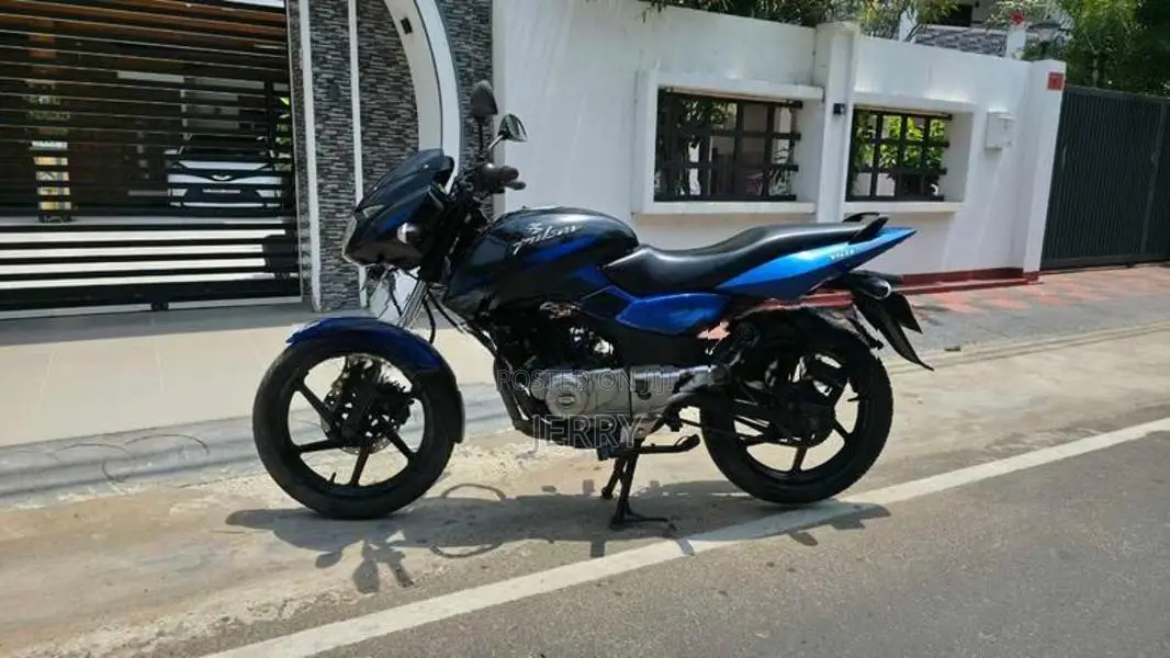 Bajaj Pulsar 150 2017
