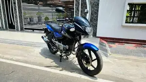 Bajaj Pulsar 150 2017