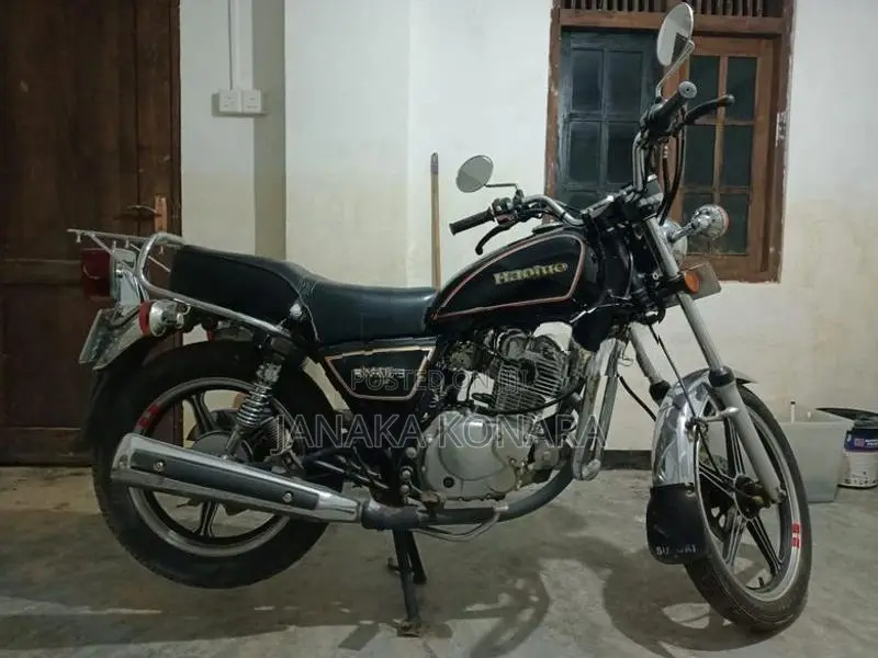 Suzuki GN 125 2019