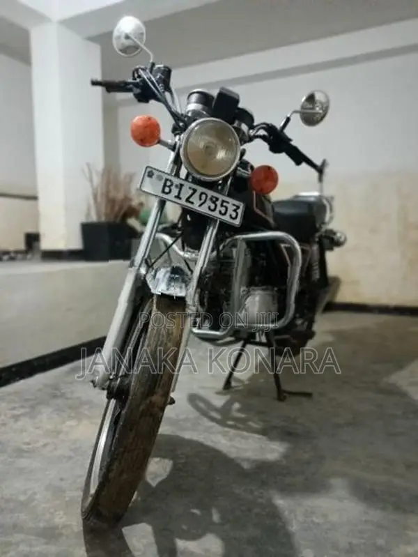 Suzuki GN 125 2019