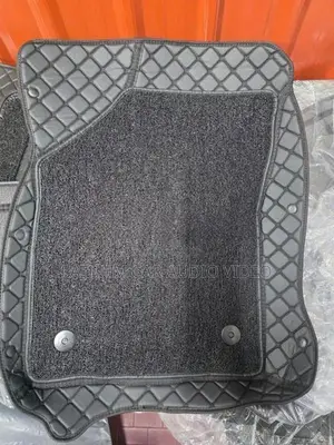 Toyota Yaris Car 3D Carpet Set